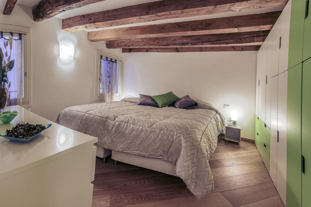 Venice Dream House Стая снимка